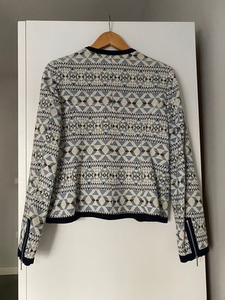 Chaqueta estampado étnico. Talla 42.