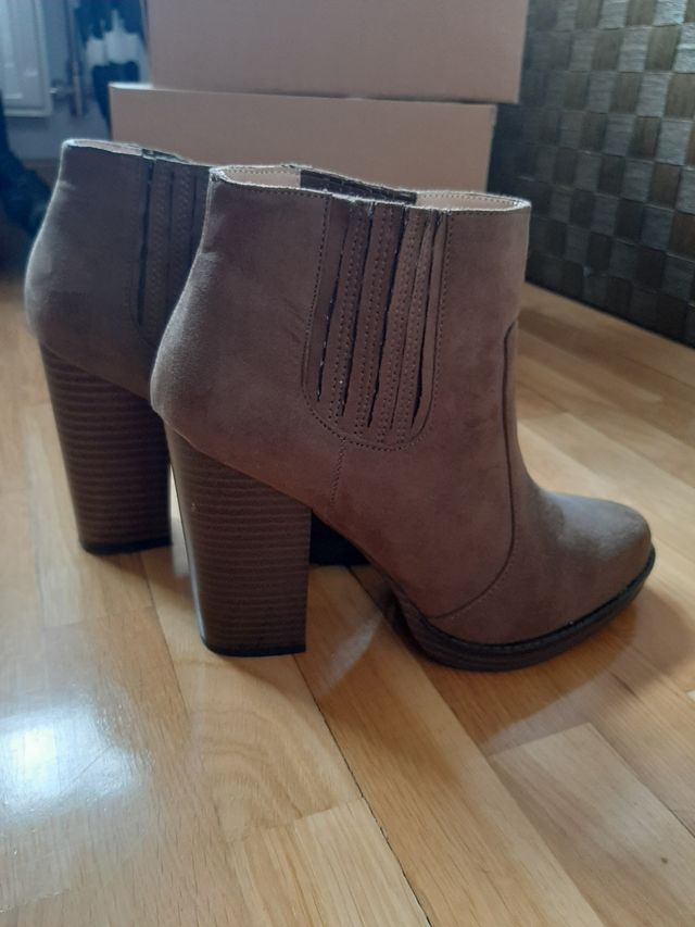 Botines serraje Zara Talla 39