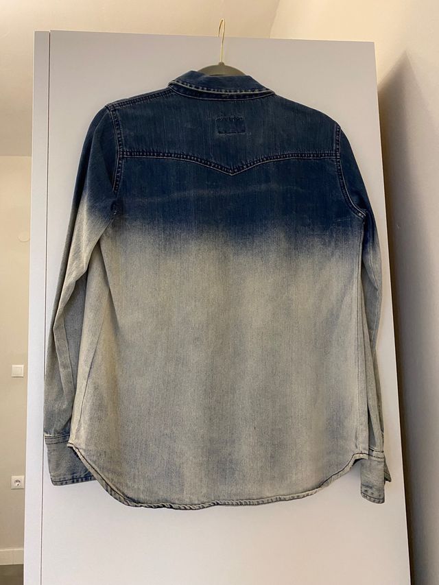 Camisa vaquera. Pull&Bear