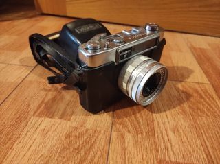 Cámara fotos antigua Yashica