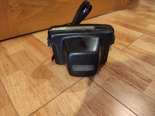 Cámara fotos antigua Yashica