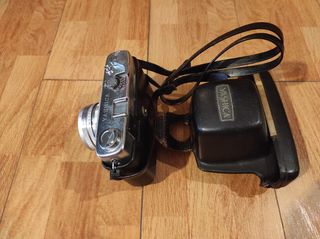 Cámara fotos antigua Yashica