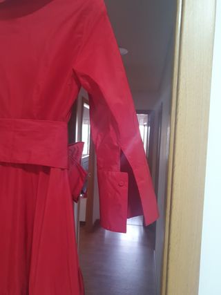 Vestidazo largo rojo Carolina Herrera