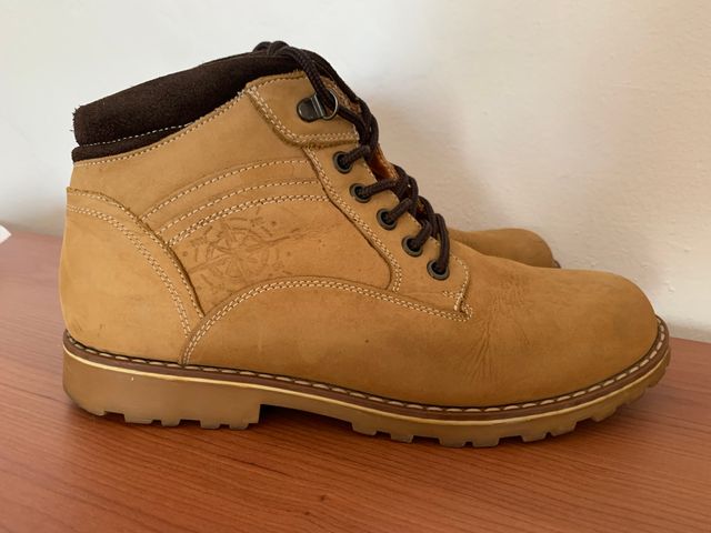 Botas montaña T.39