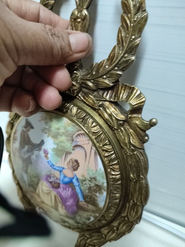 decoración de casa muy buena es de bronce laton