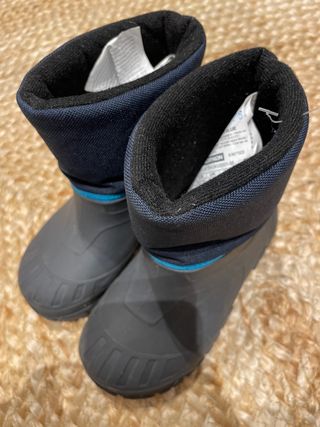 Descansos nieve niño/a