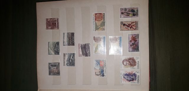 Album 253  francobolli anni 70/80 vintage