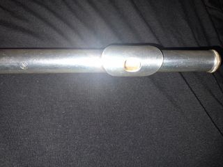 Flauta travessera YFL 282