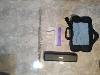 Flauta travessera YFL 282