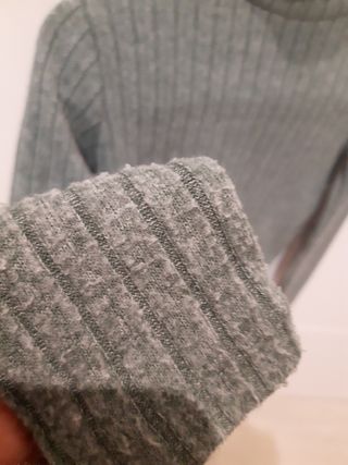 Camiseta de cuello alto chica