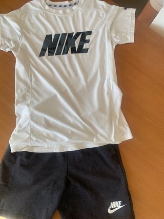 PACK Camiseta y pantalón nike