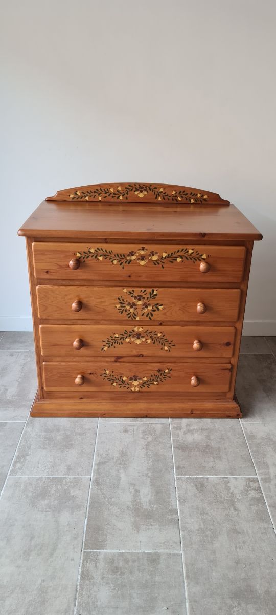 CASSETTIERA A 4 CASSETTI