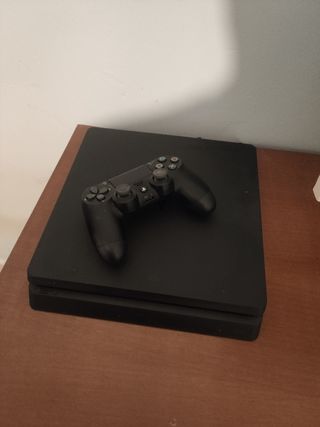 PS4 Slim