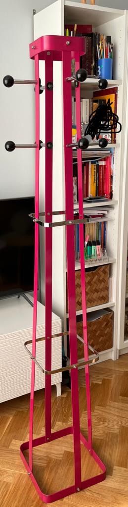 Perchero fucsia