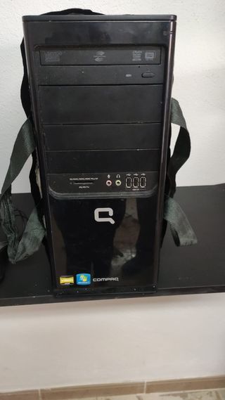se vende torre ordenador,monitor,raton y teclado 