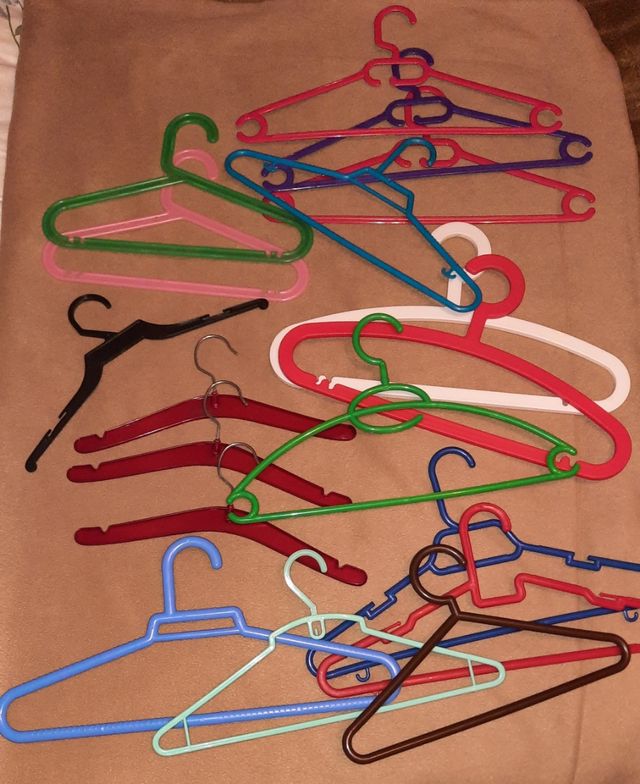 20 perchas por 3€