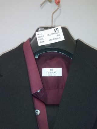 Traje y camisa 
