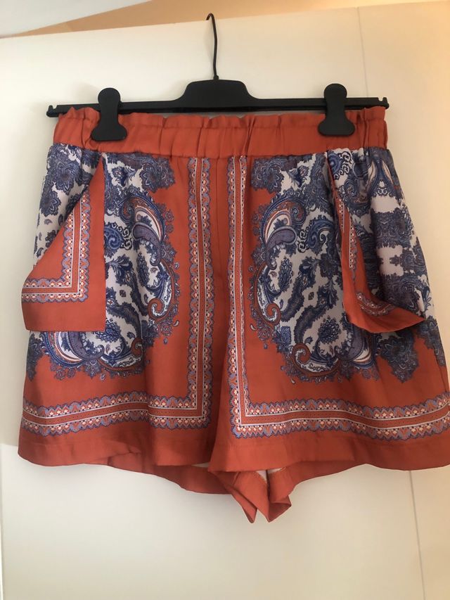 Bermuda tipo pañuelo H&M