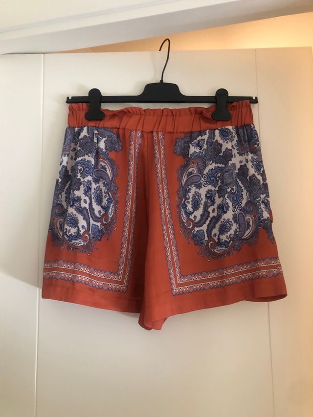 Bermuda tipo pañuelo H&M