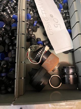 Obiettivi di varia misura, per fotocamera o videoc