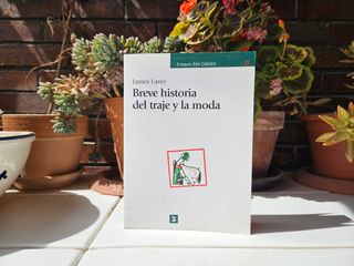 Breve historia del traje y la moda