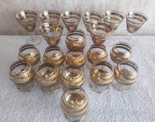 Copas de cristal y oro muy antiguas