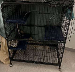 Se vende jaula grande de 3 pisos, leed descripción