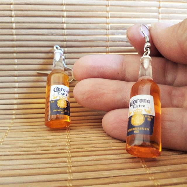 Pendientes de botella cerveza. Regalo de navidad