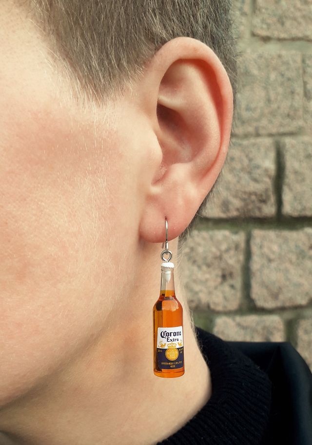 Pendientes de botella cerveza. Regalo de navidad