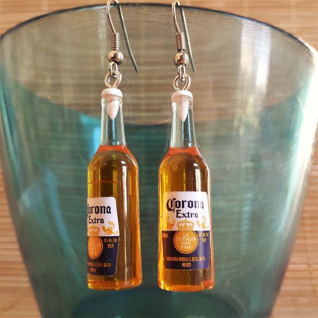 Pendientes de botella cerveza. Regalo de navidad