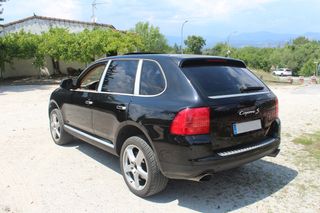 Porsche Cayenne 2003