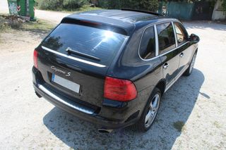Porsche Cayenne 2003