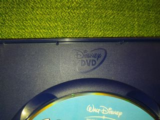 Pelicula en DVD 101 Dálmatas 2 COMO NUEVA