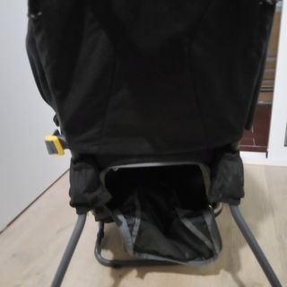 mochila portabebes de montaña
