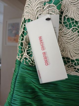 Vestido para eventos. Diseñador Nacho Bueno.