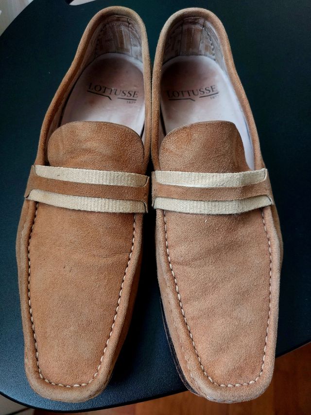 Zapatos de ante. Talla 42. Lottusse