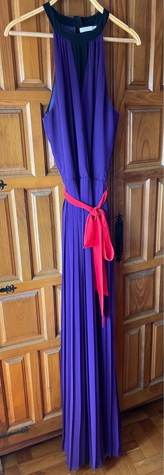 Vestido largo morado de fiesta