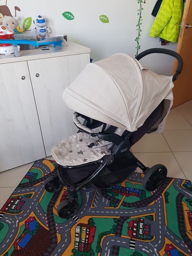 Silla de paseo plegable Britax B Agile 4 Plus