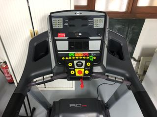 Máquina de correr. Cinta de correr BH
