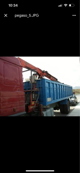 CAMION PEGASO BASCULANTE CON GRÚA PMA 20 TN
