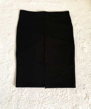 Falda midi negra