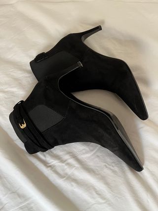 Botín negro Mango. Talla 37