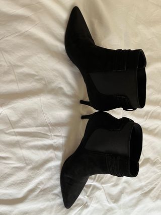 Botín negro Mango. Talla 37