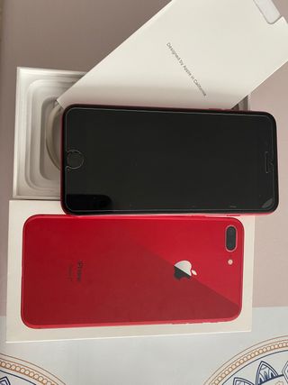 Apple iPhone 8 Plus rosso