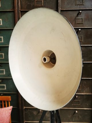 lampara pie. foco vintage fotógrafo