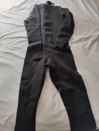 traje neopreno y chaleco talla L