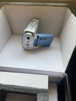 Cámara de vídeo compacta