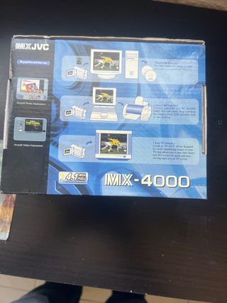 Cámara de vídeo compacta