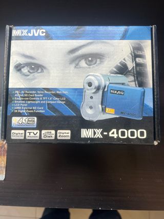 Cámara de vídeo compacta