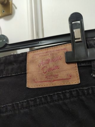 Pantalón Stradivarius